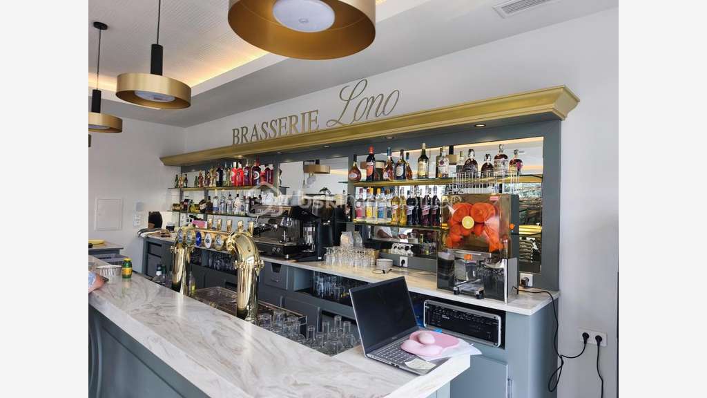 LOCAL COMMERCIAL RESTAURATION/BRASSERIE