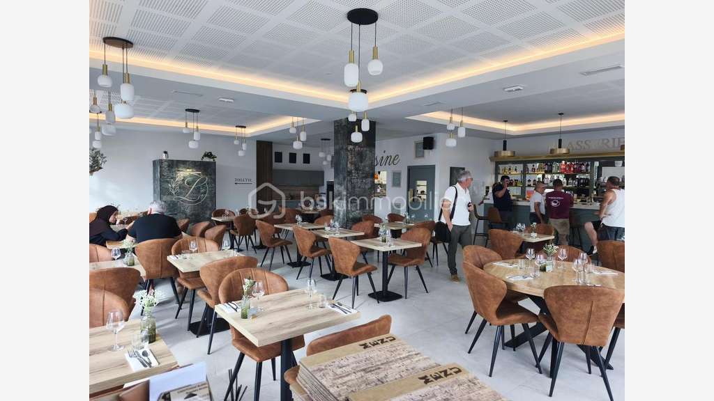 LOCAL COMMERCIAL RESTAURATION/BRASSERIE