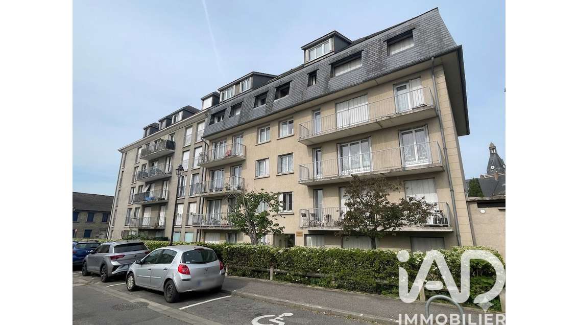 Vente espace professionnel 70m² Limay centre