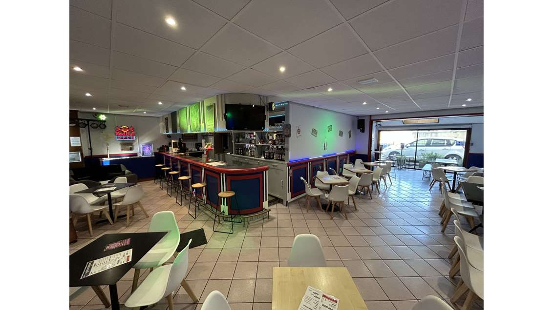 À vendre – Fonds de commerce bar / restaurant / ca
