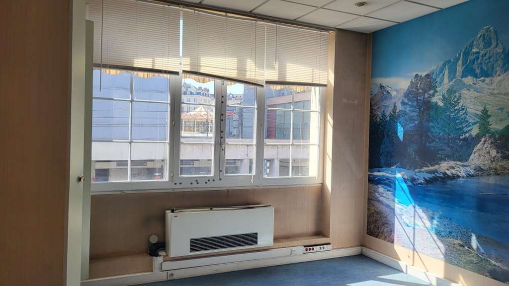 Vente local commercial 149m² à Limoges