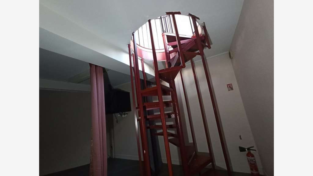 VENTE LOCAL COMMERCIAL 115m² - AXE ENTRANT