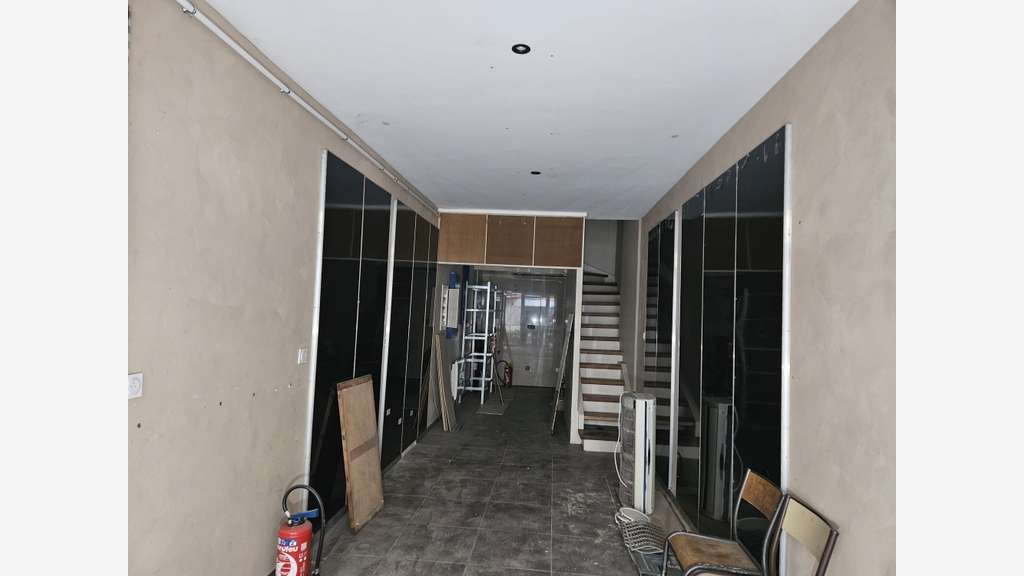 Vente local commercial 140m² à Limoges centre
