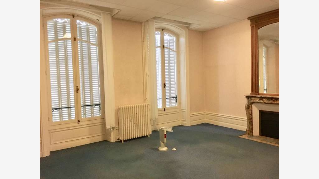 VENTE EXCEPTIONNEL HÔTEL PARTICULIER LIMOGES