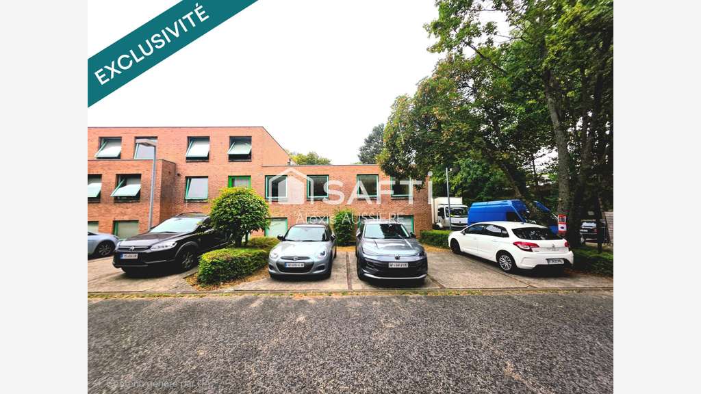 Vente local commercial de 86m² climatisé à Lognes