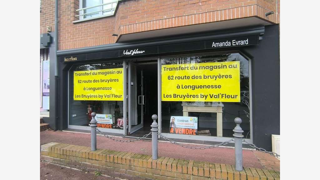 Vente local commercial 130m² à Longuenesse