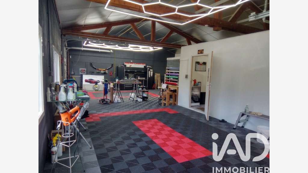 Vente ensemble immobilier commercial à Loray