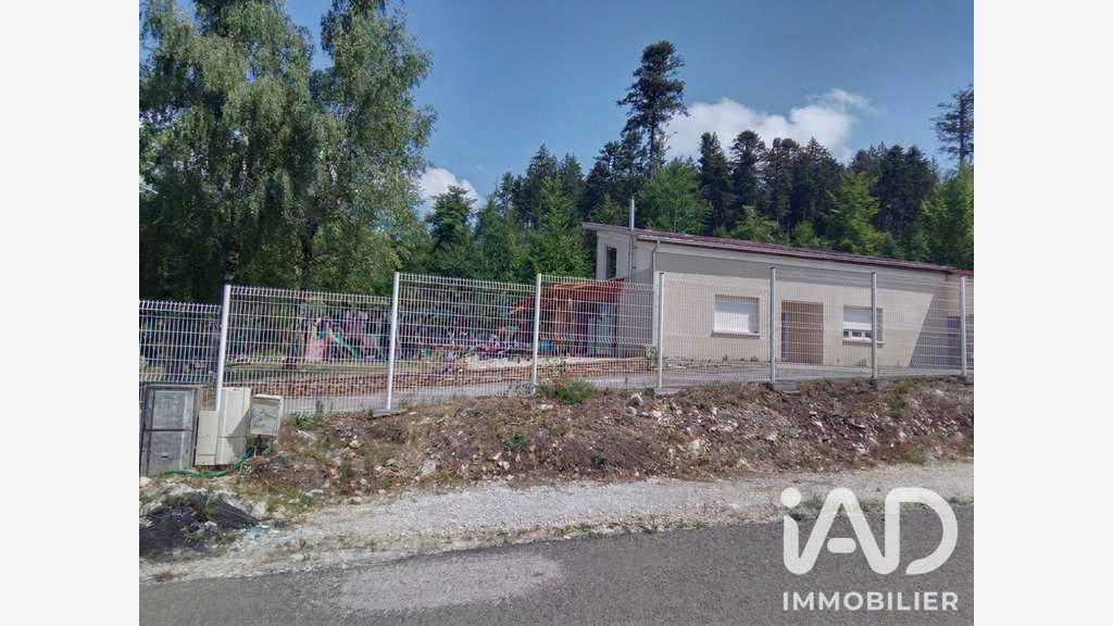 Vente ensemble immobilier de 487m² à Loray