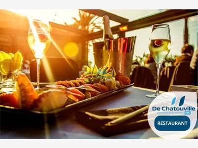 Vente restaurant très bien placé beau village Var