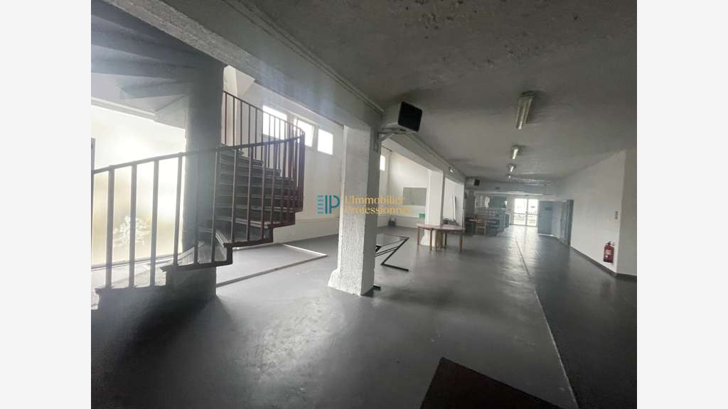 Vente immeuble 1120m² quartier calme de Lorient
