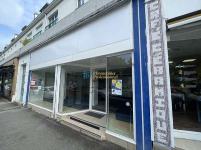 À vendre local commercial 102m² à Lorient centre