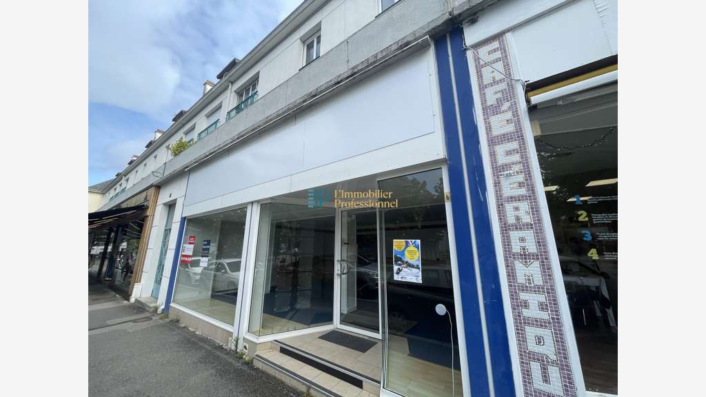 À vendre local commercial 102m² à Lorient centre
