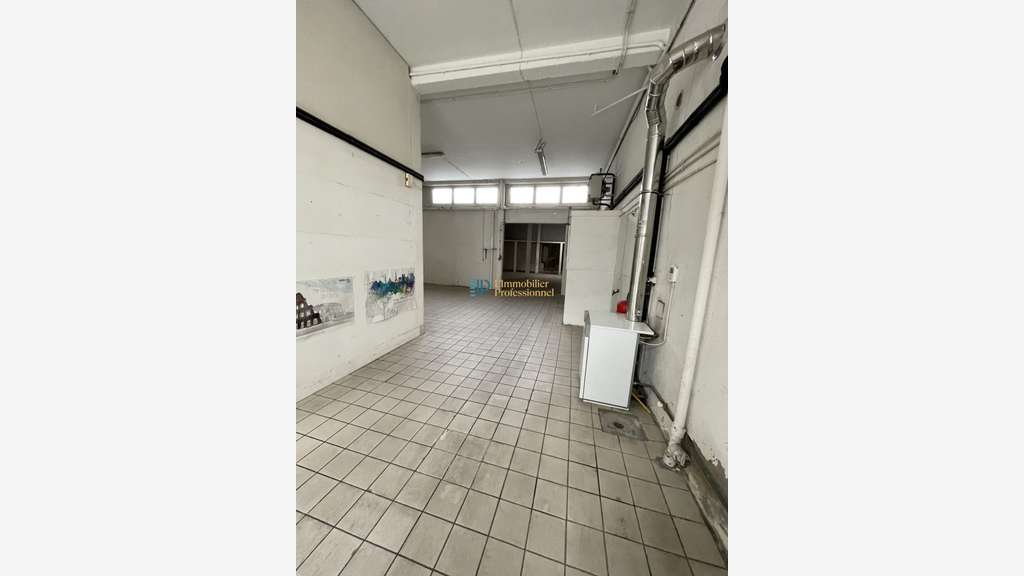 Vente 2 locaux commerciaux 424m² Lorient centre