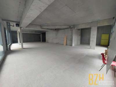 A vendre local commercial 220m² à Hennebont