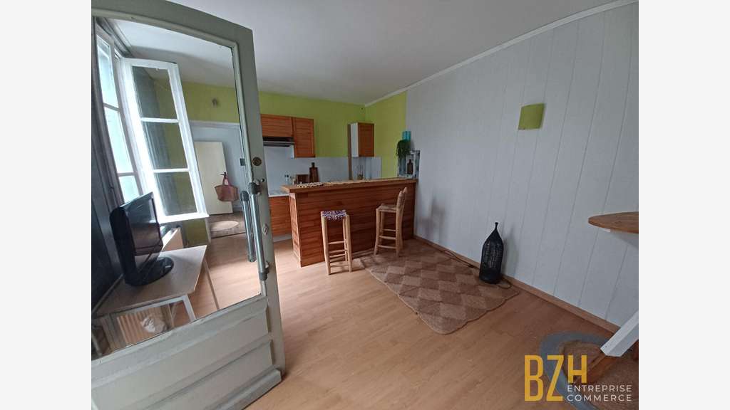A vendre local commercial 80m² à Lorient centre 