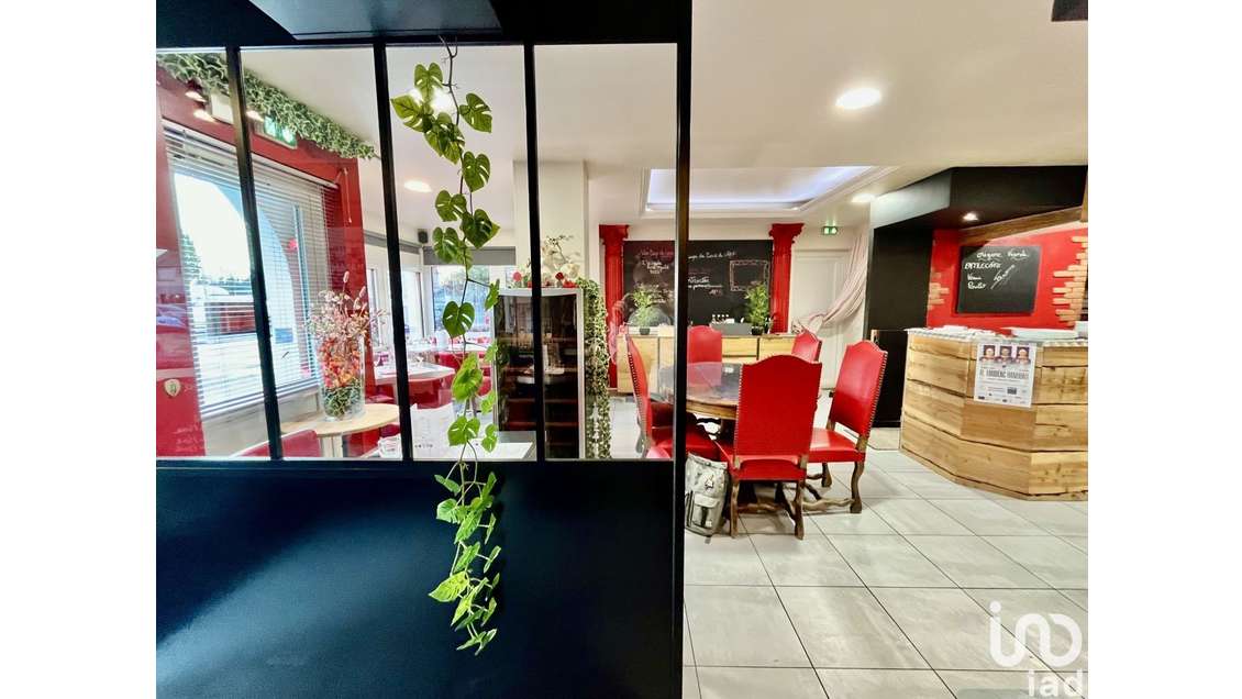 Vente murs commerciaux centre-ville Loudéac