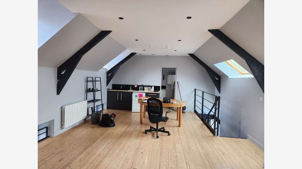 A vendre local commercial 95m² à Loudéac centre