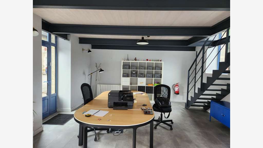 A vendre local commercial 95m² à Loudéac centre
