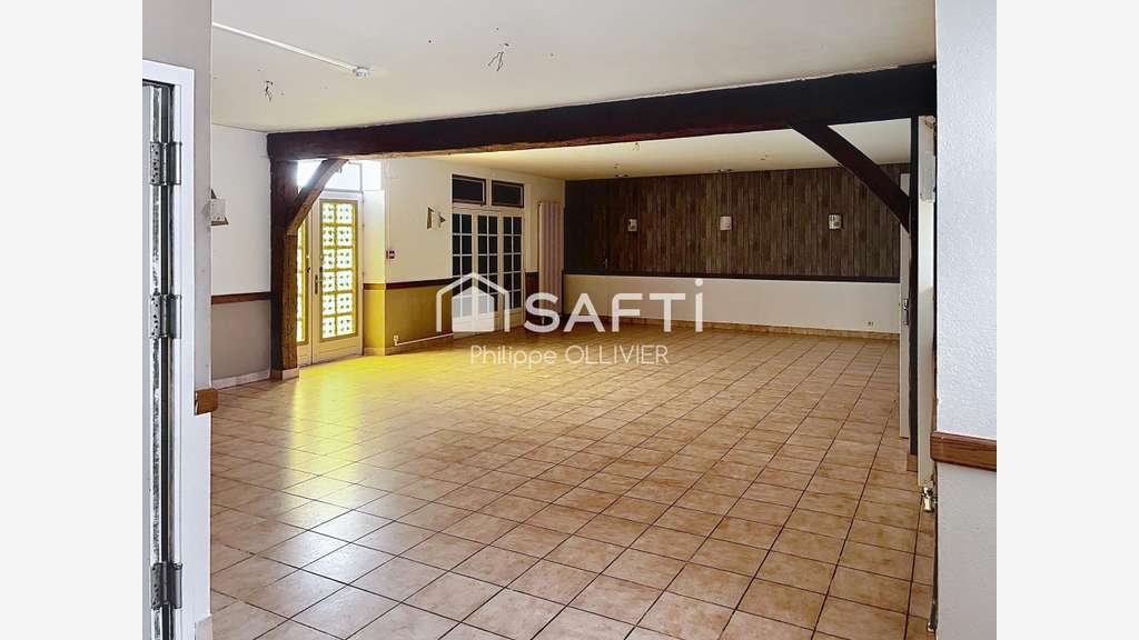 AV ancien hôtel restaurant avec logements Luzille