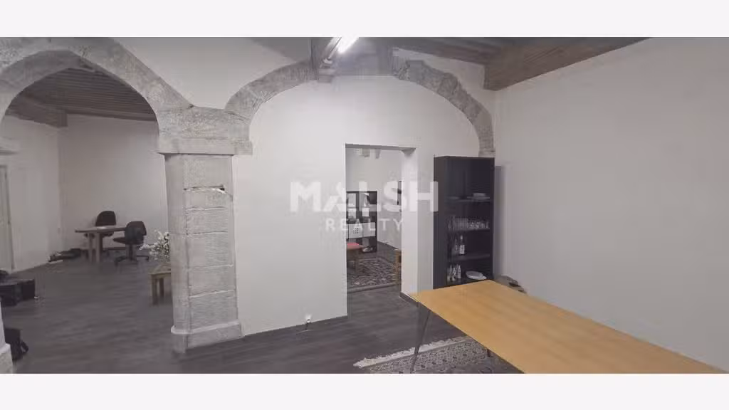 Local traversant à vendre 90m² Lyon 1er