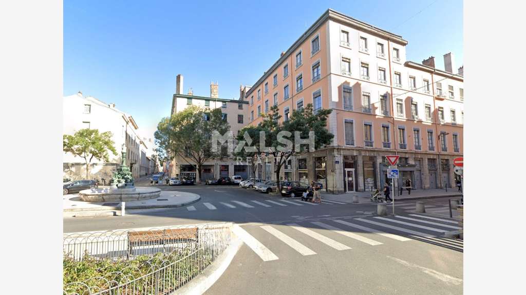 Cession droit au bail local 115m² + cave à Lyon 2e