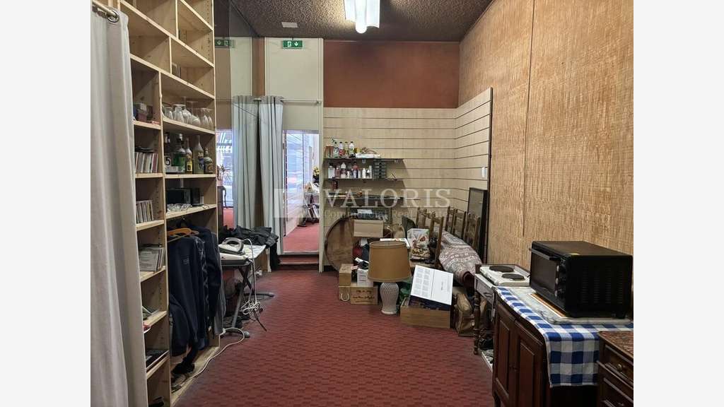 AV local commercial 200m²rue très passante Lyon 2e