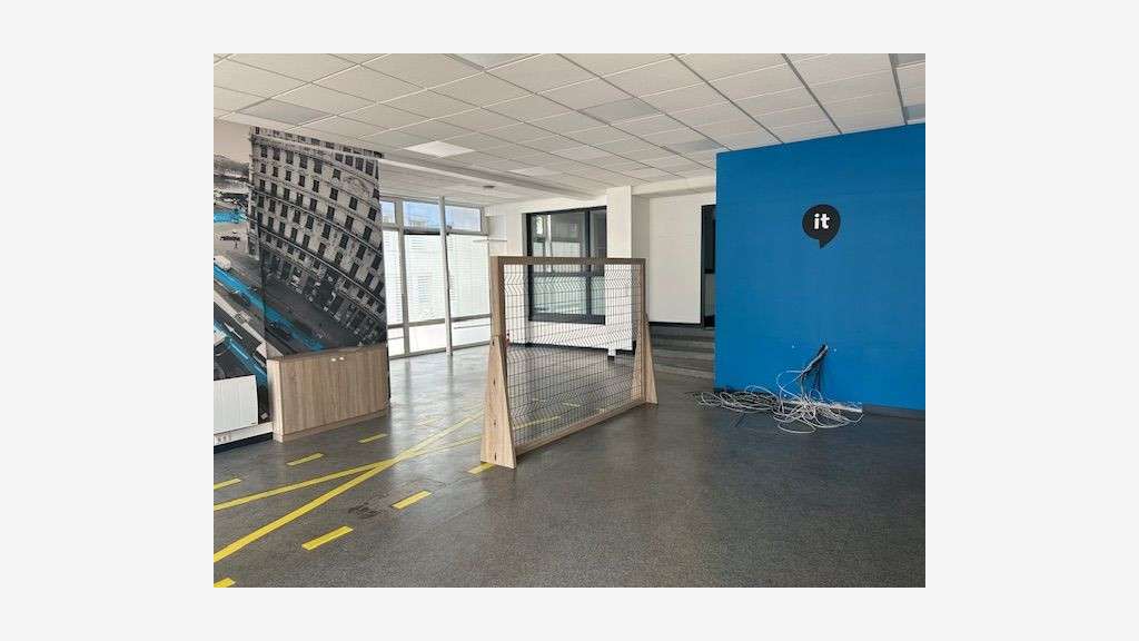 Murs commerciaux 167m² Lyon 3e Place Saint-Louis