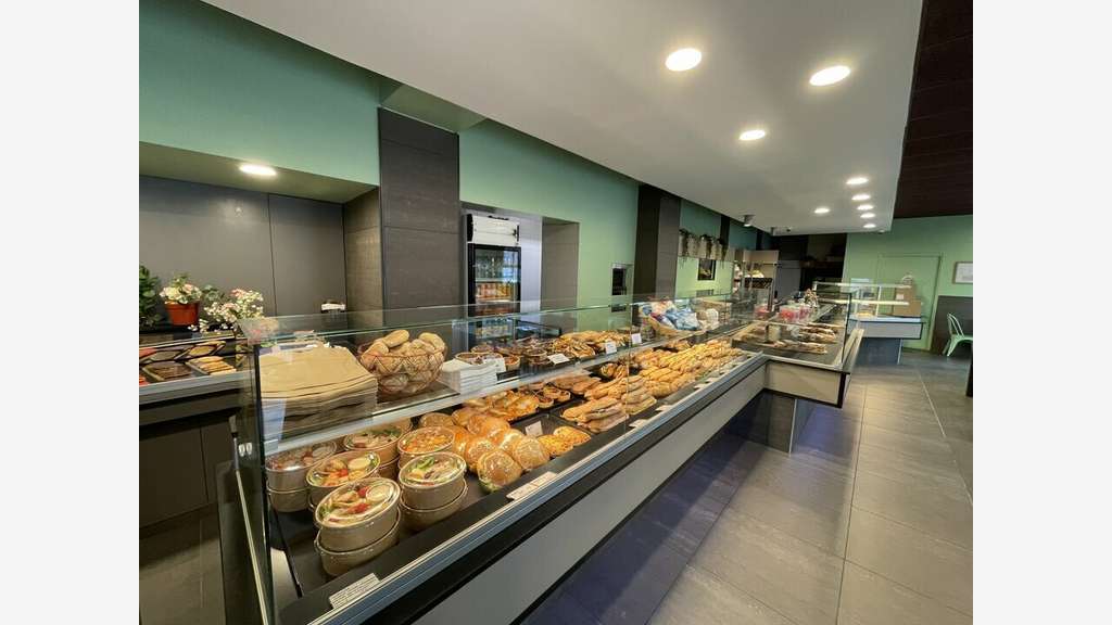 AV local 289m² avec bonne visibilité à Lyon 3e  