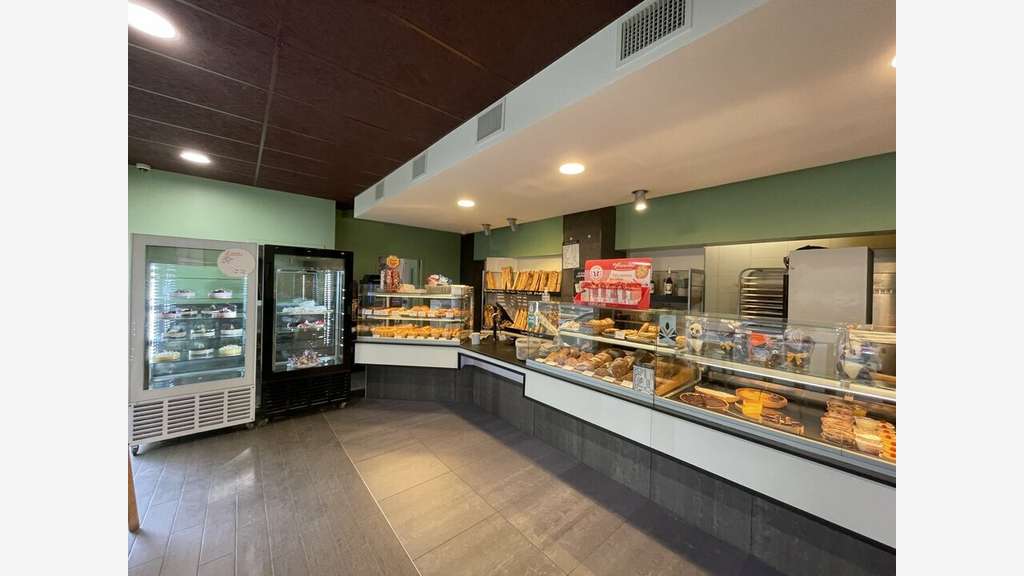 AV local 289m² avec bonne visibilité à Lyon 3e  