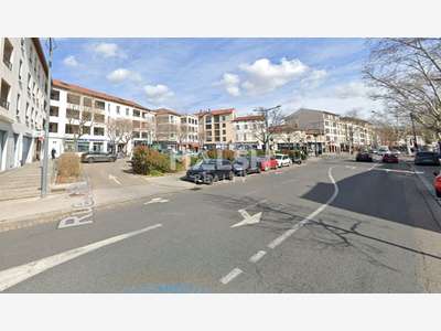 À vendre local commercial 105m² à Lyon 5e
