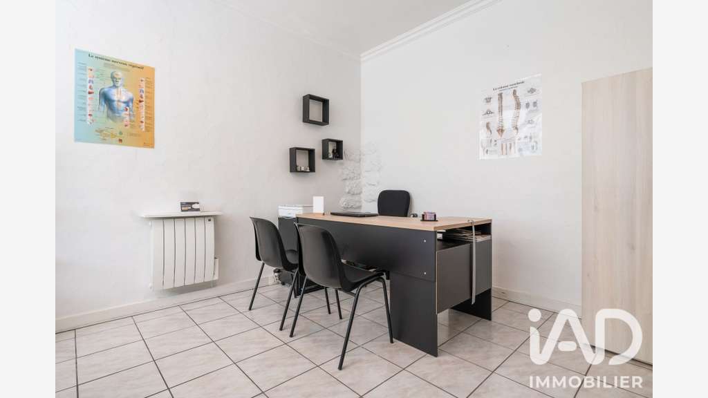 Vente local professionnel 33m² à Lyon 5e Av. Buyer