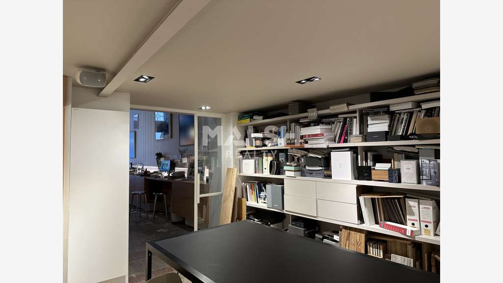 A vendre local commercial 91m² empl N°1 à Lyon 6e