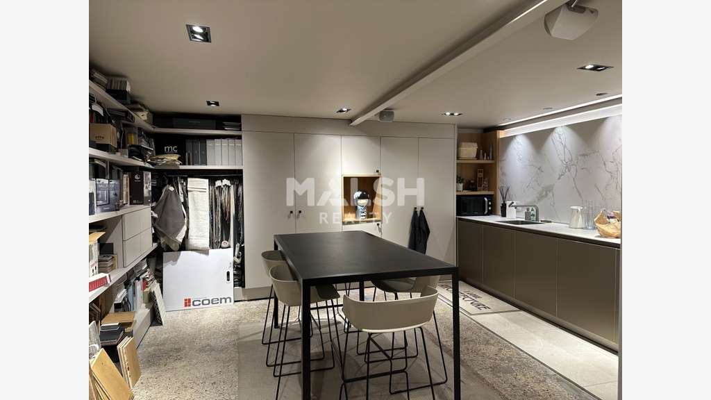 A vendre local commercial 91m² empl N°1 à Lyon 6e