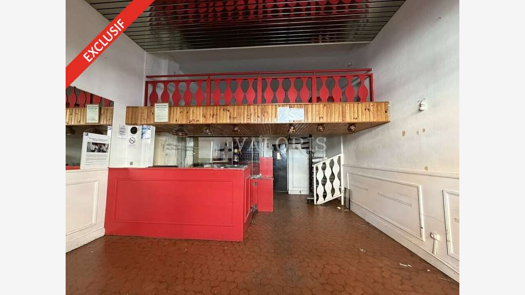 LYON - LOCAL COMMERCIAL à vendre