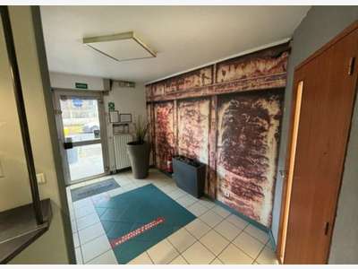 AV local commercial 147m² à Lyon 7e métro Jaurès