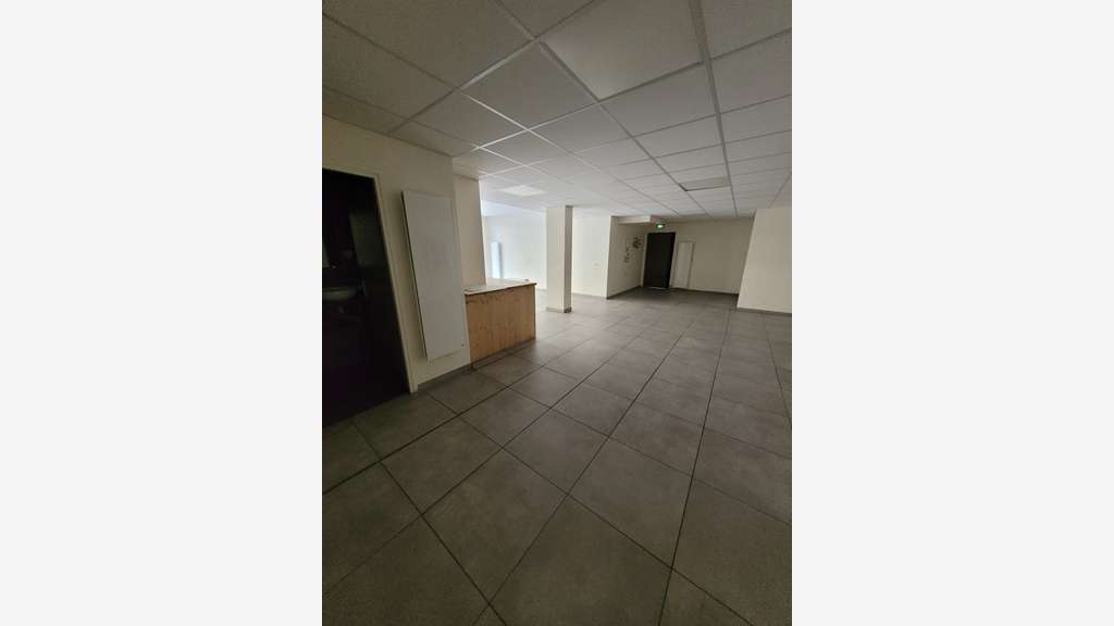Vente local commercial 87m² Lyon7e Saxe Gambetta
