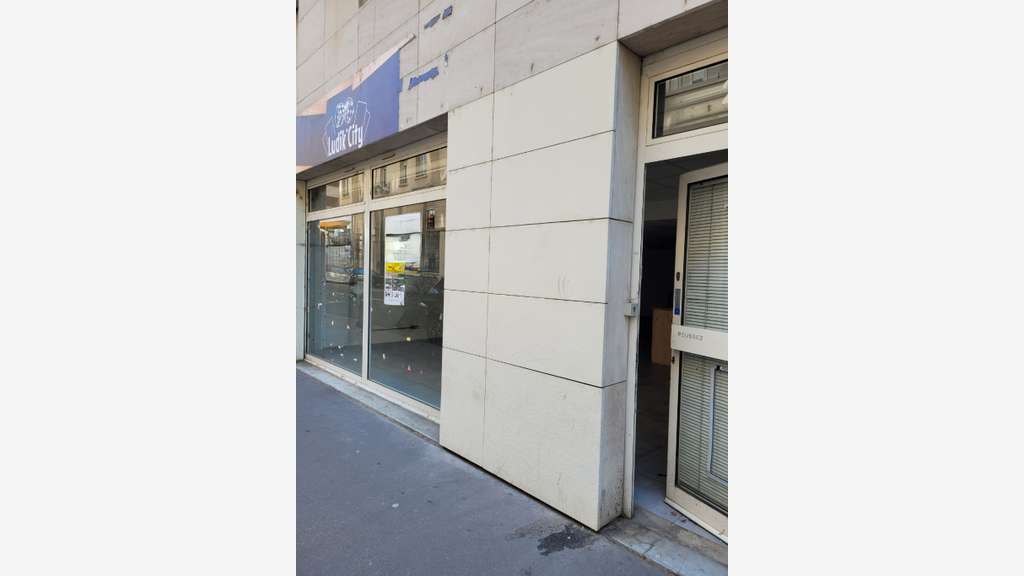 Vente local commercial 87m² Lyon7e Saxe Gambetta