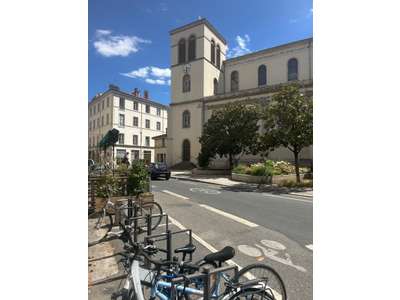 Vente Locaux commerciaux - Boutiques à Lyon 7e