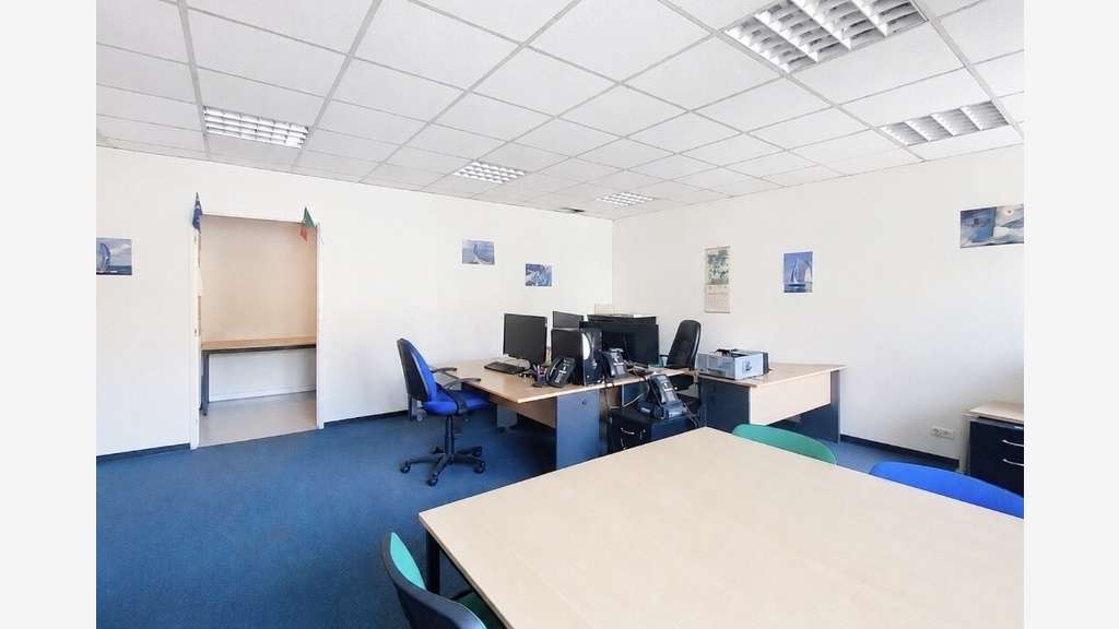 Bureaux 71,5m2 + parking