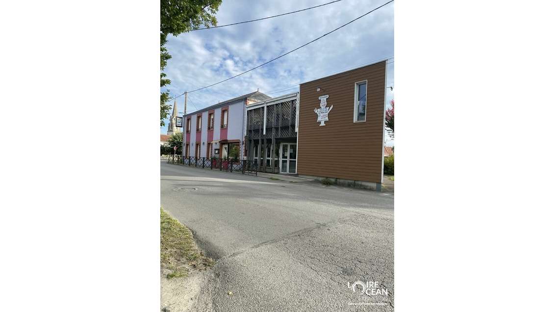 AV murs 350m² restaurant + logement à Machecoul