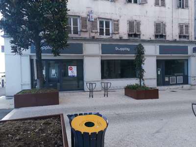 A vendre local commercial 108m² empl N°1 Mâcon