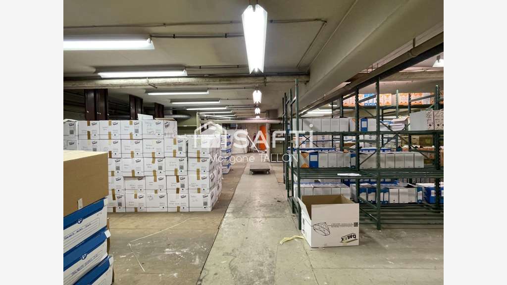 Vente local d'activités de 242m² à Maisons-Alfort