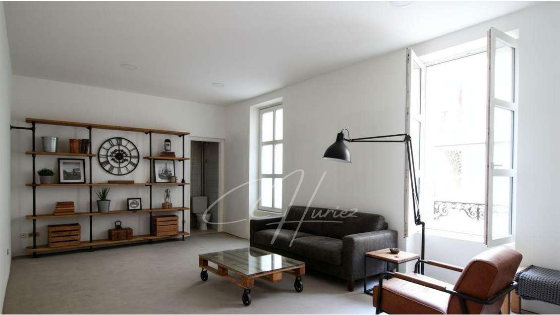 Vente local commercial 87m² à Malakoff