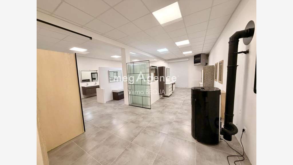 AV ensemble immobilier 975m² proche Sens et Malay