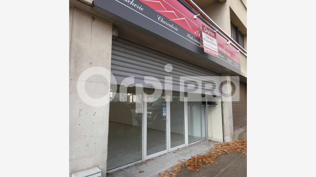 Vente murs commerciaux libres entrée Sud Manosque