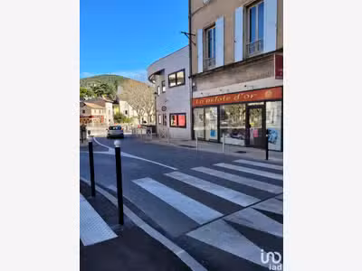 Vente grand local commercial 90m² Manosque centre 