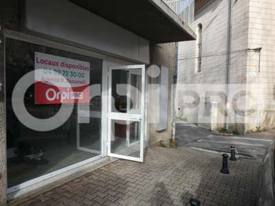 Vente locaux 219m² à Manosque spécial investisseur
