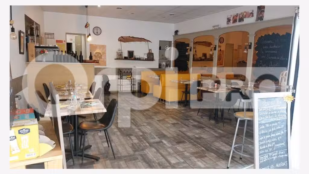 MANOSQUE - LOCAL COMMERCIAL à vendre