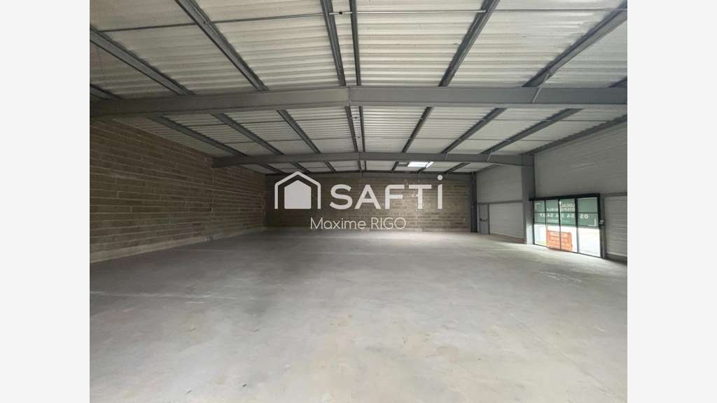 Vente local commercial neuf 307m² à Marmande