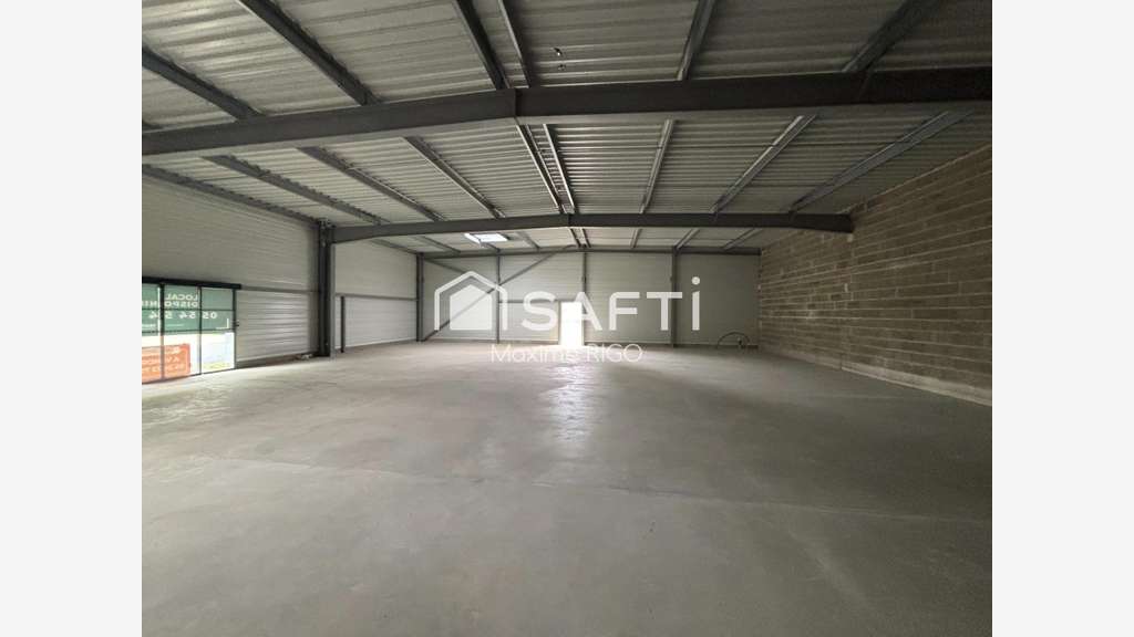 Vente local commercial neuf 307m² à Marmande